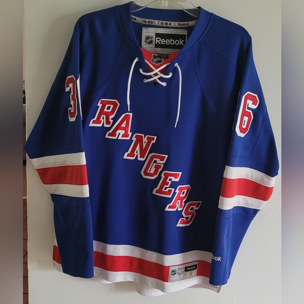 Men's Small Reebok NY Rangers Zuccarella #36 Jersey